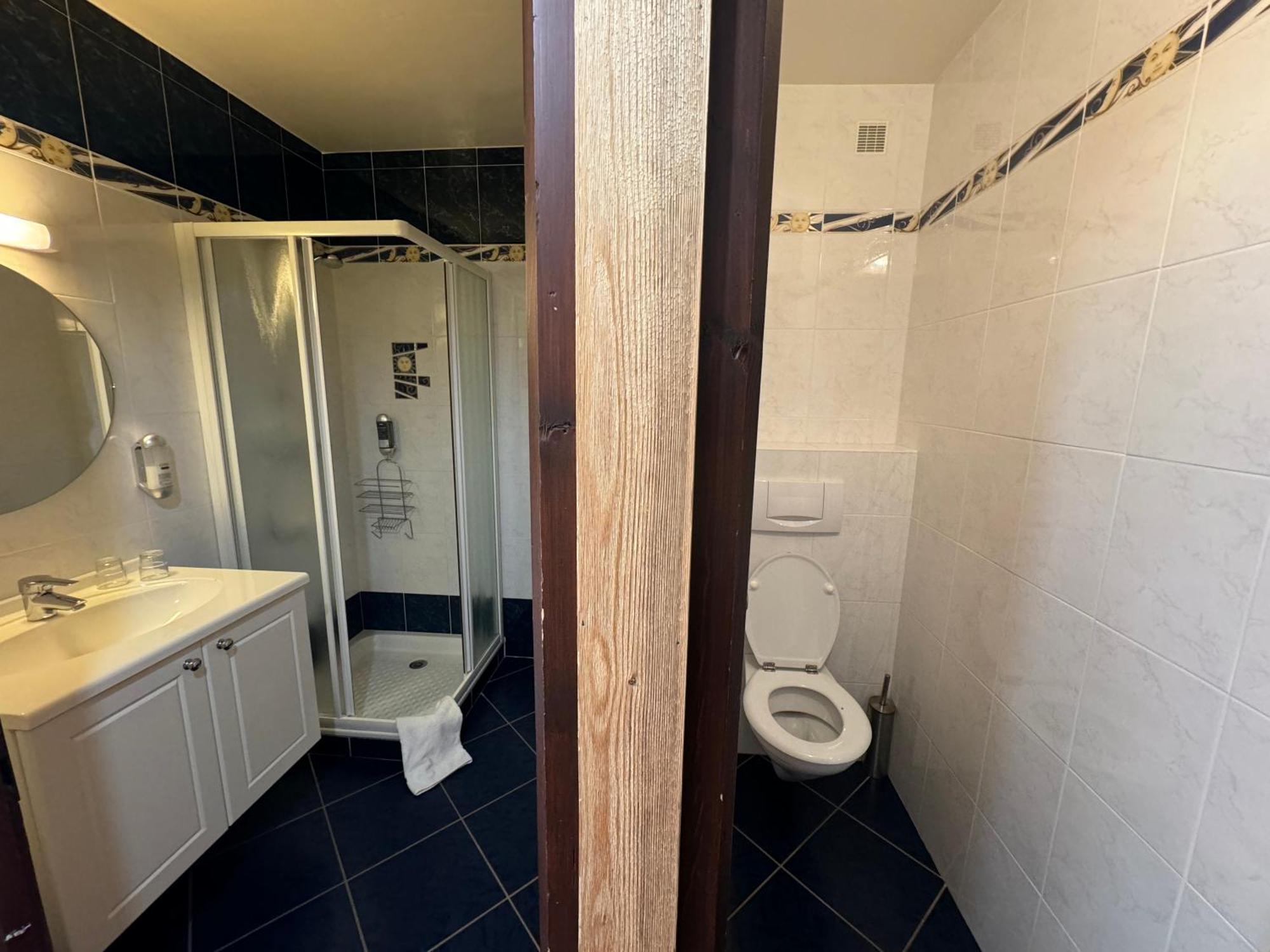 מלון Châtel Le Schuss מראה חיצוני תמונה